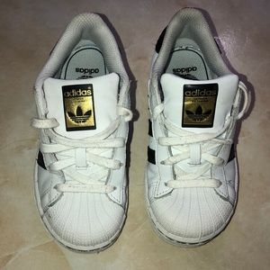 SUPERSTAR SHOES ADIDAS FOR TODDLER 💓